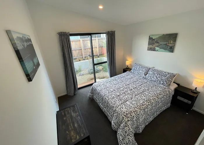 Easy-living With Views Appartement Wanaka